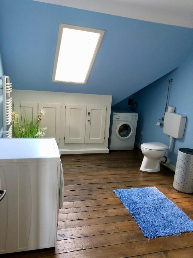 Ferienwohnung im Grünen auf idyllisch gelegenen Gutshof und doch so zentral Waldshut-Tiengen Exterior foto